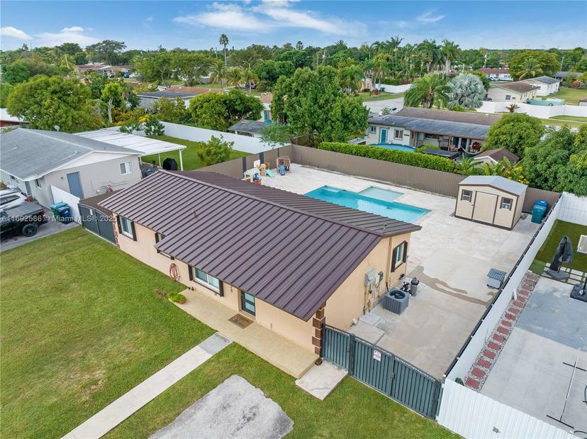 Picture of 15620 SW 101St Ave, Miami FL 33157