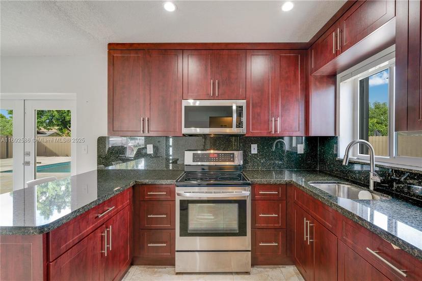 Picture of 15620 SW 101St Ave, Miami FL 33157