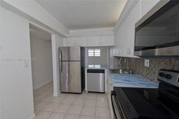 Picture of 2903 N Miami Beach Blvd # 806, North Miami Beach, FL 33160