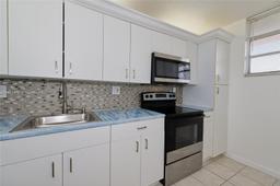 Picture of 2903 N Miami Beach Blvd # 806, North Miami Beach, FL 33160