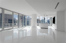 Picture of 300 Biscayne Blvd Way # 3307, Miami, FL 33131