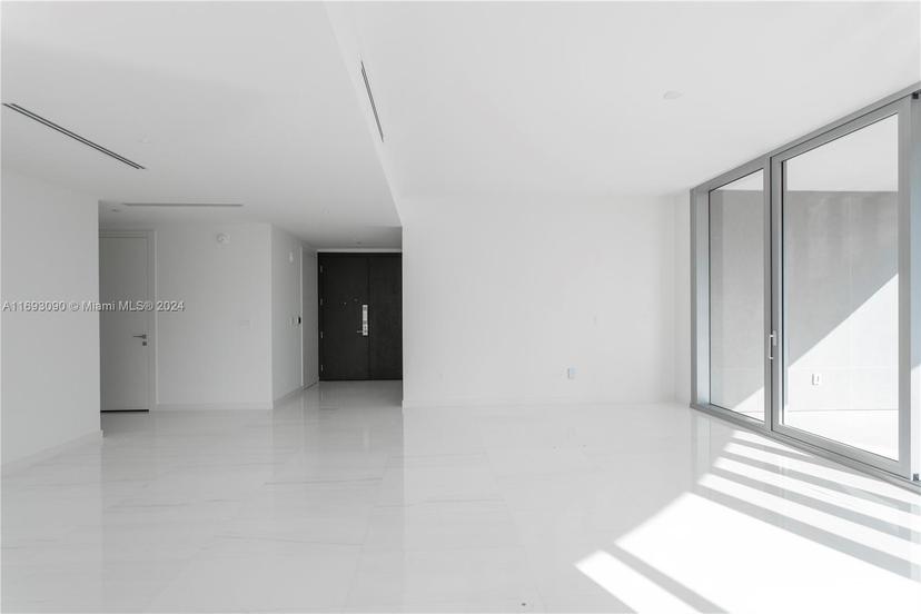 Picture of 300 Biscayne Blvd Way # 3307, Miami FL 33131