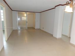 Picture of 447 NE 195Th St # 117, Miami, FL 33179