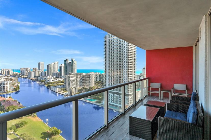 Picture of 2602 E Hallandale Beach Blvd Unit # R2708, Hallandale Beach FL 33009