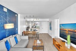 Picture of 2602 E Hallandale Beach Blvd Unit # R2708, Hallandale Beach, FL 33009