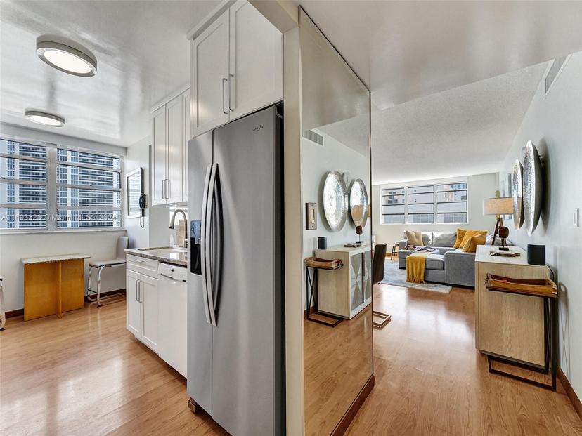 Picture of 1833 S Ocean Dr # 1702, Hallandale Beach FL 33009