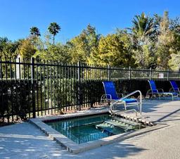 Picture of 721 N Pine Island Rd # 213, Plantation, FL 33324