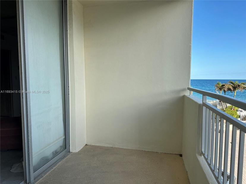 Picture of 3180 S Ocean Dr # 209, Hallandale Beach FL 33009