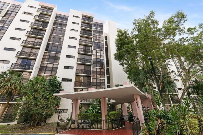 Picture of 17011 N Bay Rd # 612, Sunny Isles Beach FL 33160