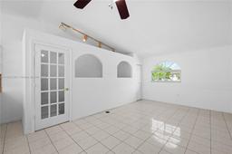 Picture of 3518 W 80Th St # 49, Hialeah, FL 33018