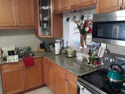 Picture of 215 SE 3Rd Ave # 407A, Hallandale Beach, FL 33009