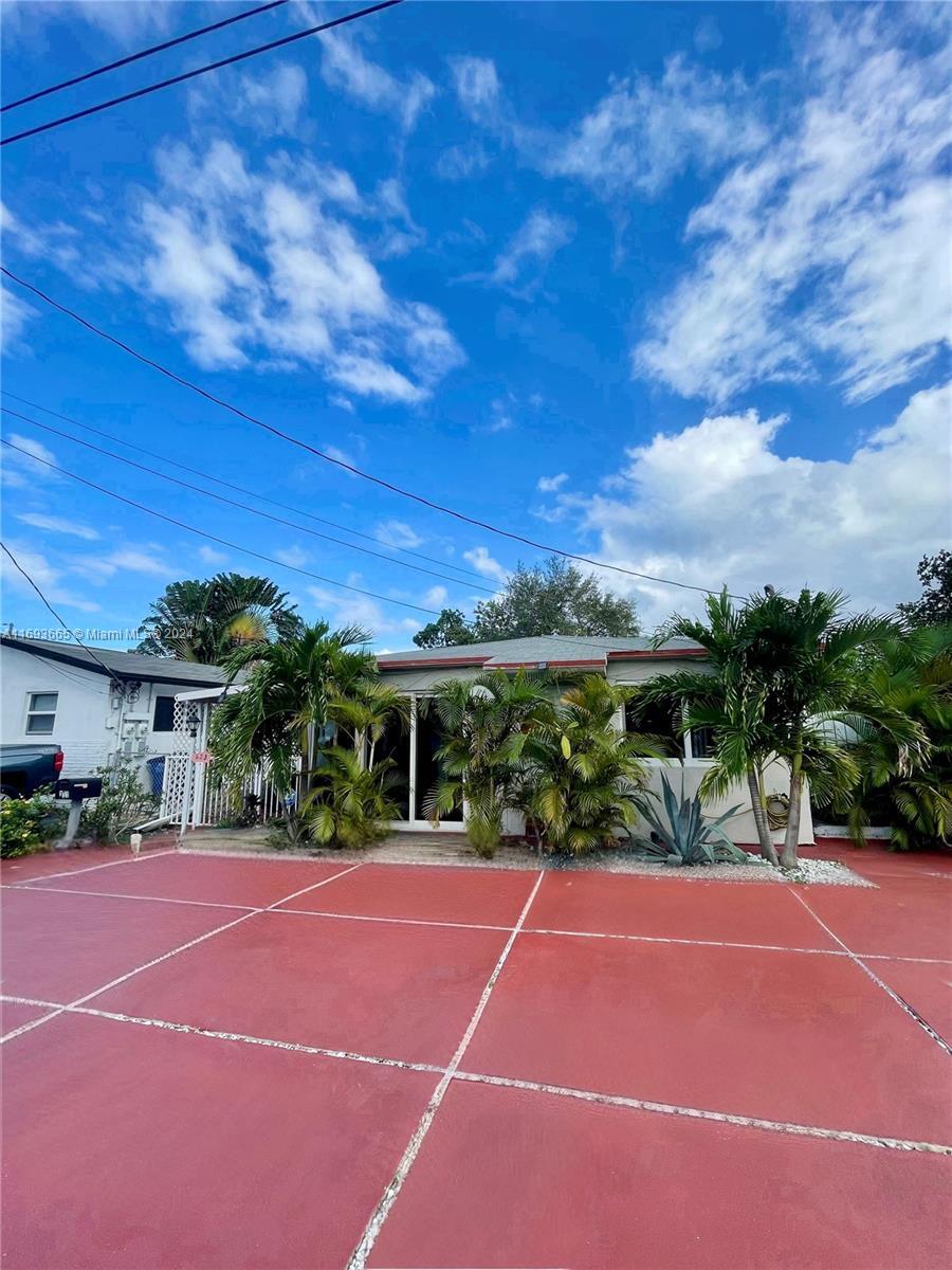 Picture of 623 SW 6Th Ter # 1-2, Hallandale Beach, FL 33009