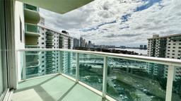 Picture of 19380 Collins Ave # 1425, Sunny Isles Beach, FL 33160