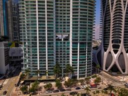 Picture of 900 Biscayne Blvd # 3004, Miami, FL 33132