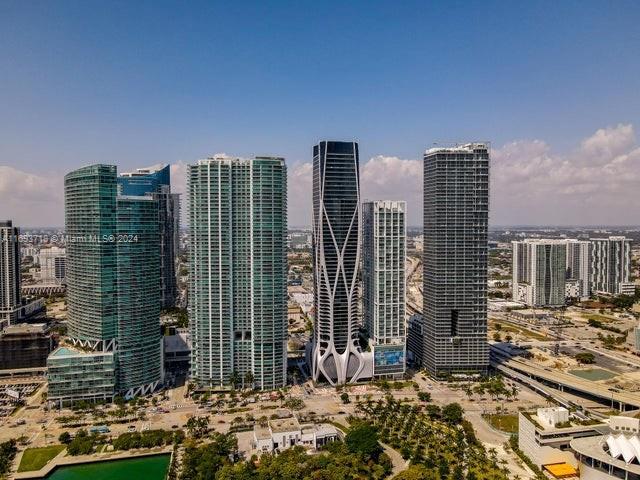 Picture of 900 Biscayne Blvd # 3004, Miami, FL 33132