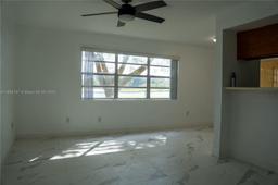 Picture of 15295 SW 107Th Ln # 1019, Miami, FL 33196