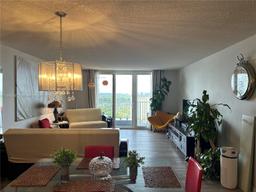 Picture of 2801 NE 183Rd St # 1903W, Aventura, FL 33160