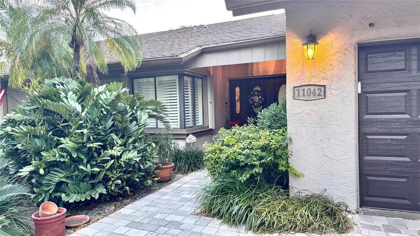 Picture of 11042 SW 129Th Pl, Miami FL 33186