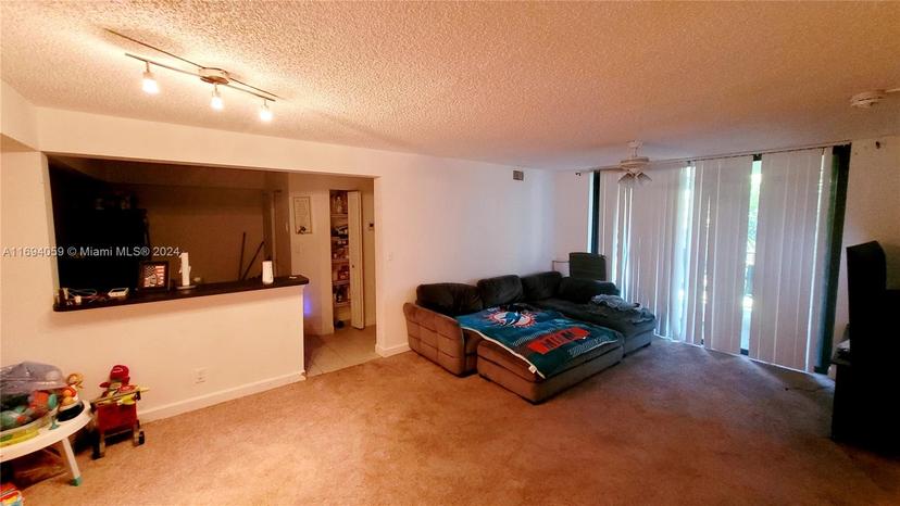 Picture of 10105 W Sunrise Blvd # 205, Plantation FL 33322