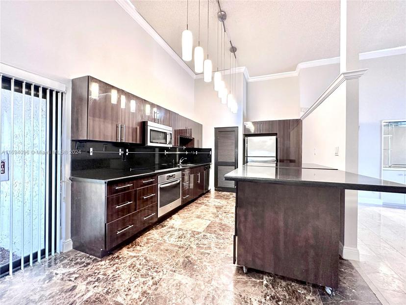 Picture of 509 Leslie Dr # 509, Hallandale Beach FL 33009