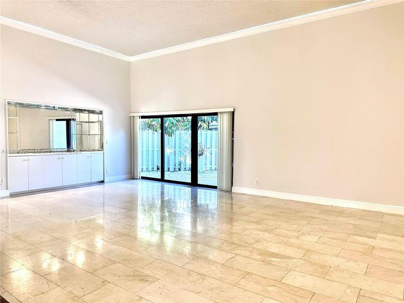 Picture of 509 Leslie Dr # 509, Hallandale Beach FL 33009