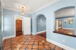 Picture of 407 Navarre Ave, Coral Gables, FL 33134
