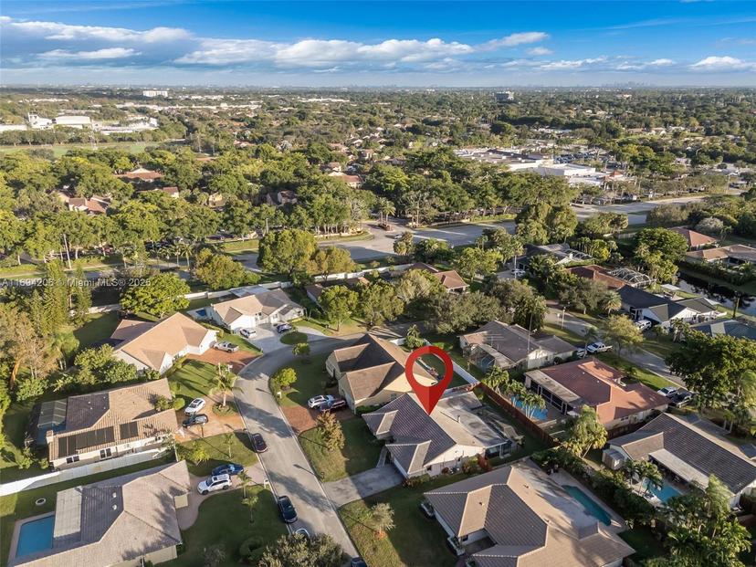 Picture of 10820 NW 10Th Pl, Coral Springs FL 33071