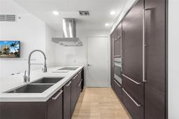 Picture of 1445 16Th St # 1104, Miami Beach, FL 33139