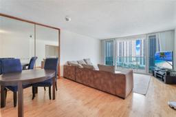 Picture of 100 Bayview Dr # 1411, Sunny Isles Beach, FL 33160