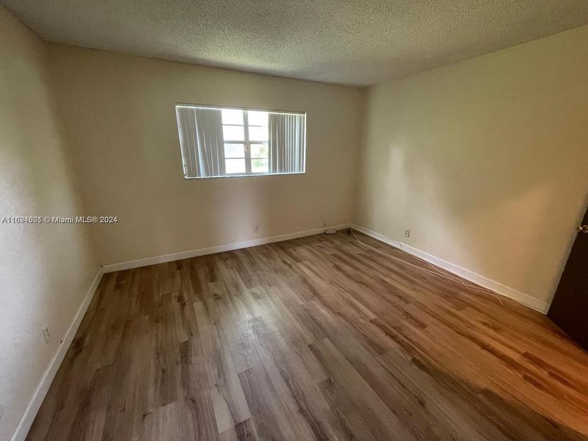 Picture of 4865 NW 9Th Dr # 4865, Plantation FL 33317
