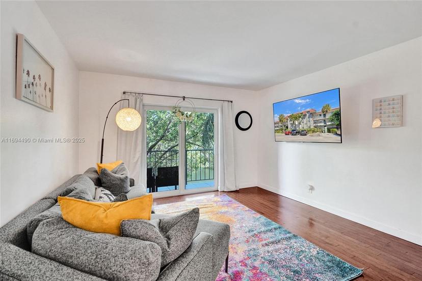 Picture of 1785 N Andrews Sq # 205E, Fort Lauderdale FL 33311