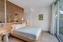 Picture of 6080 Collins Ave # 102, Miami Beach, FL 33140