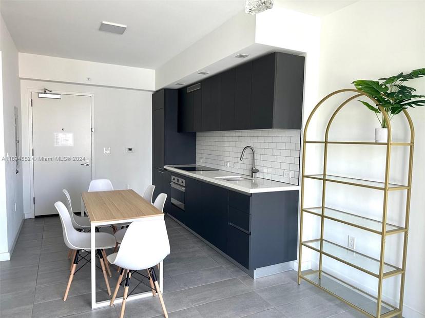Picture of 227 NE 2Nd St # 1705, Miami FL 33132