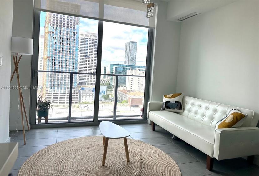 Picture of 227 NE 2Nd St # 1705, Miami FL 33132