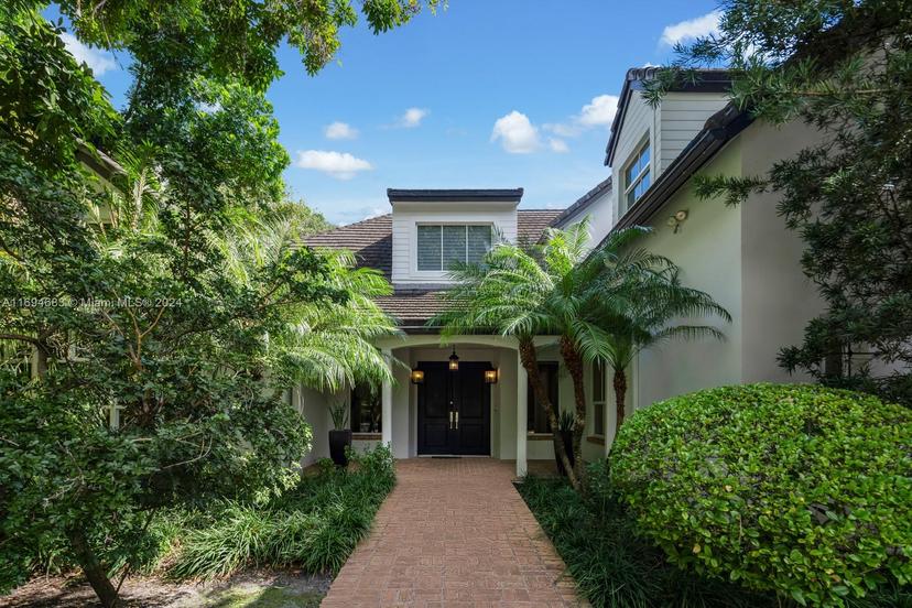 Picture of 10001 SW 60Th Ct, Pinecrest FL 33156