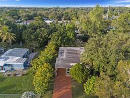 Picture of 1565 NE 139Th St, North Miami, FL 33161
