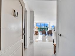 Picture of 3625 N Country Club Dr # 706, Aventura, FL 33180