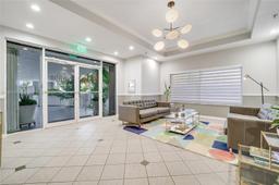 Picture of 2642 Collins Ave # 411, Miami Beach, FL 33140