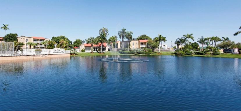 Picture of 5201 Geneva Way # 301, Doral FL 33166