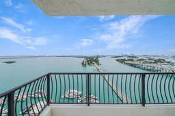 Picture of 555 NE 15Th St # 31C, Miami, FL 33132