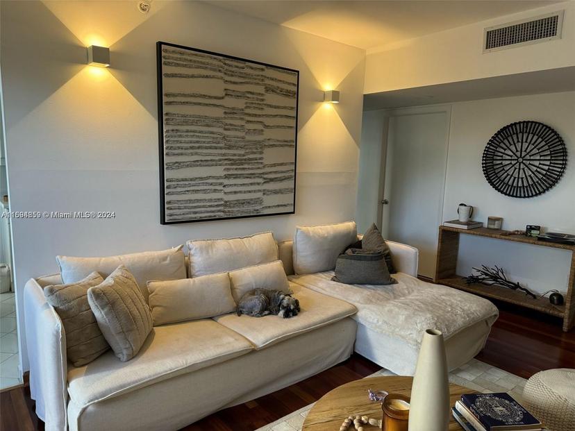 Picture of 21205 Yacht Club Dr # 401, Aventura FL 33180