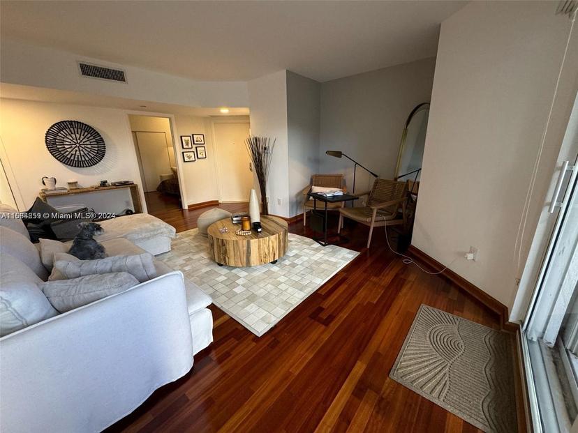 Picture of 21205 Yacht Club Dr # 401, Aventura FL 33180