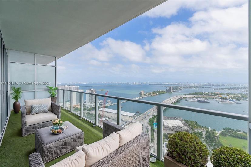 Picture of 1100 Biscayne Blvd # 4502, Miami FL 33132
