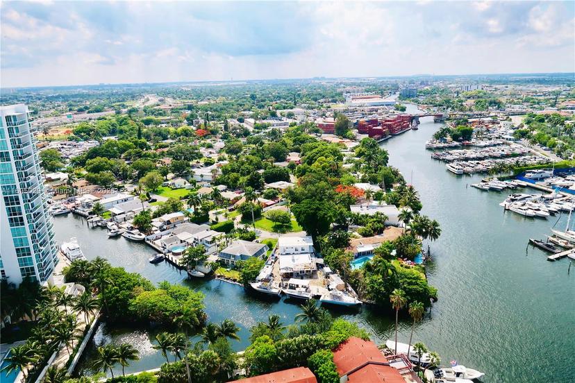 Picture of 1861 NW S River Dr # 2505, Miami FL 33125
