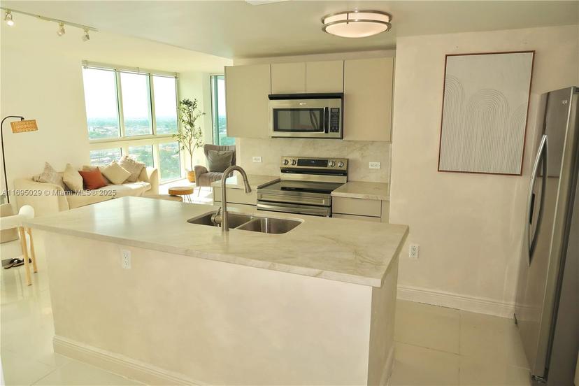Picture of 1861 NW S River Dr # 2505, Miami FL 33125