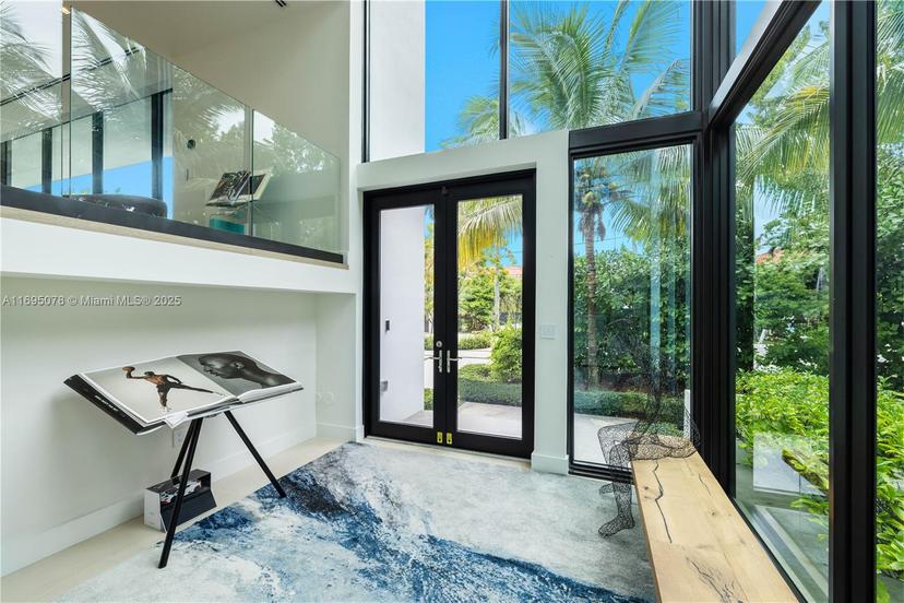 Picture of 420 N Hibiscus Dr, Miami Beach FL 33139