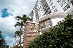 Picture of 6039 Collins Ave # 412, Miami Beach, FL 33140