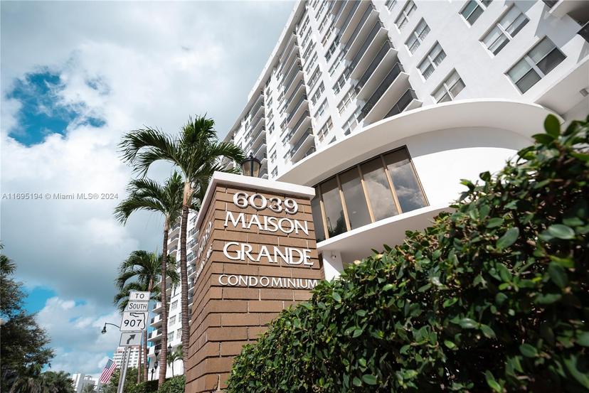 Picture of 6039 Collins Ave # 412, Miami Beach FL 33140