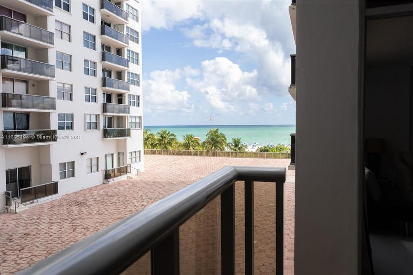 Picture of 6039 Collins Ave # 412, Miami Beach FL 33140