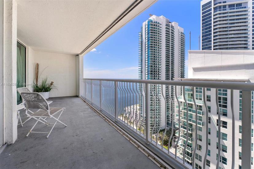 Picture of 1200 Brickell Bay Dr # 2707, Miami FL 33131